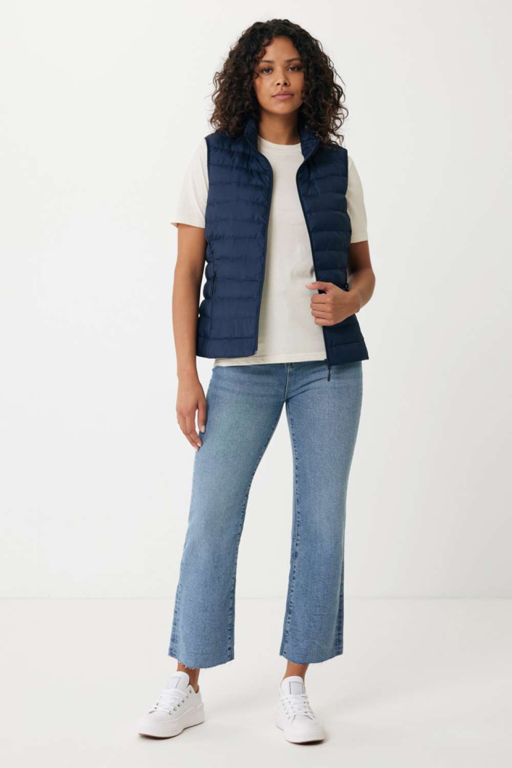 XD-T4702.002.L - Image 5