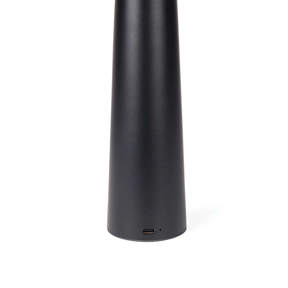 XD-V5130401 - Image 1